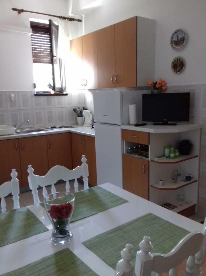 Guest House Perica Zadar Exterior photo
